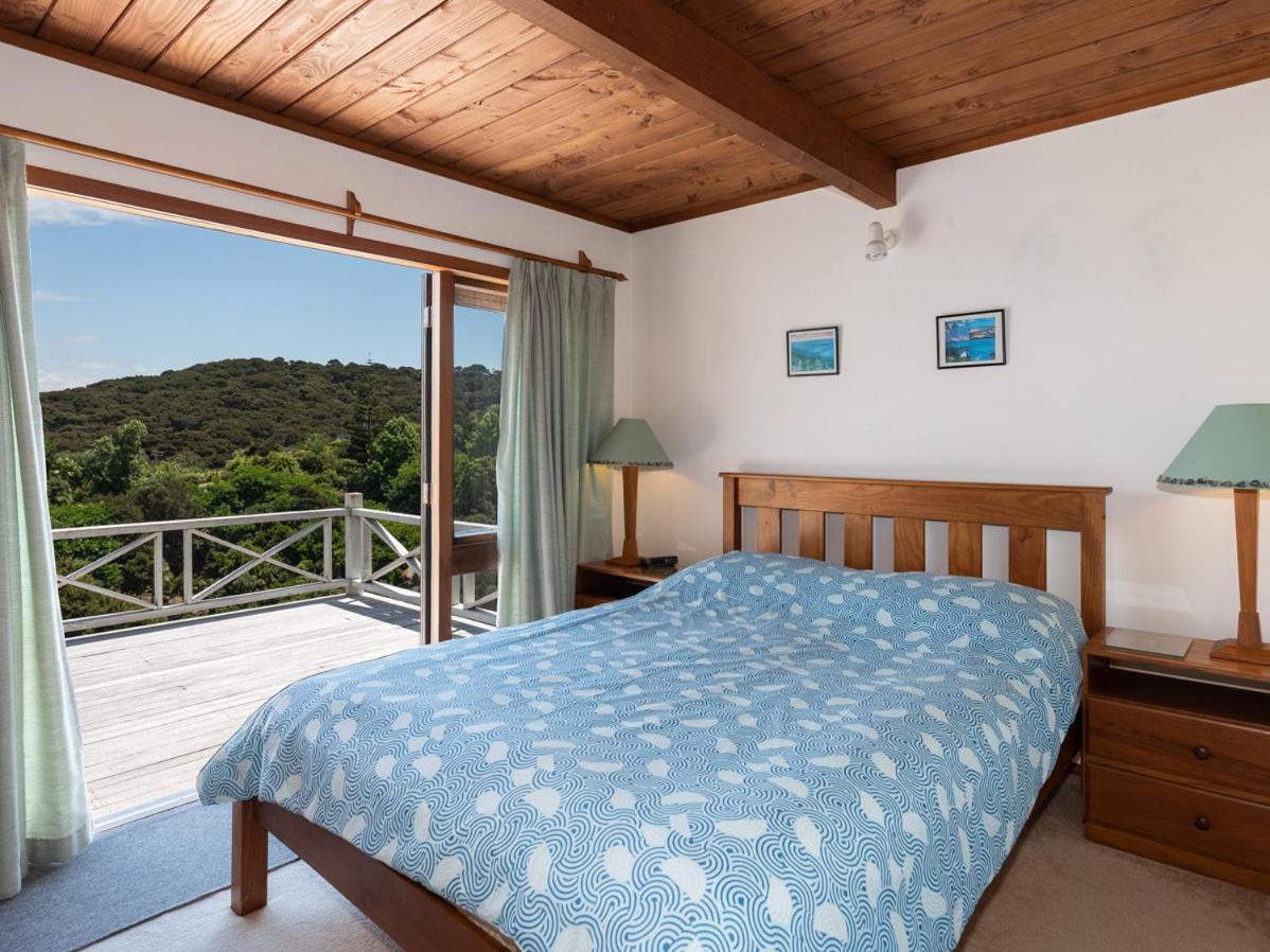 Te Maiki Escape - Russell Holiday Home מראה חיצוני תמונה